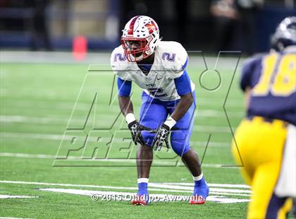 Thumbnail 1 in Midway vs. Highland Park (UIL 6A Region II Area Playoff) photogallery.