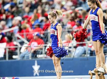 Thumbnail 2 in Midway vs. Highland Park (UIL 6A Region II Area Playoff) photogallery.