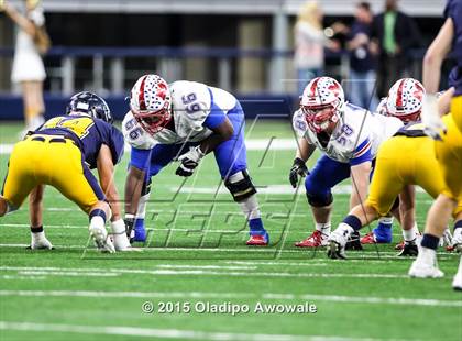 Thumbnail 2 in Midway vs. Highland Park (UIL 6A Region II Area Playoff) photogallery.