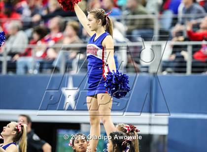 Thumbnail 2 in Midway vs. Highland Park (UIL 6A Region II Area Playoff) photogallery.