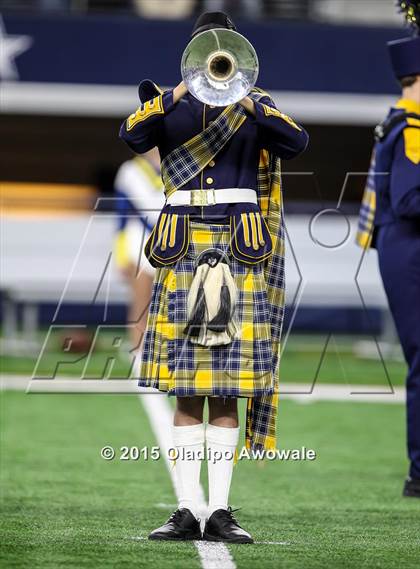 Thumbnail 1 in Midway vs. Highland Park (UIL 6A Region II Area Playoff) photogallery.