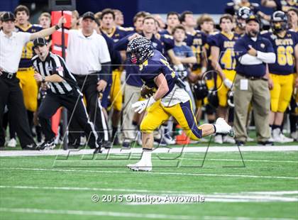 Thumbnail 3 in Midway vs. Highland Park (UIL 6A Region II Area Playoff) photogallery.
