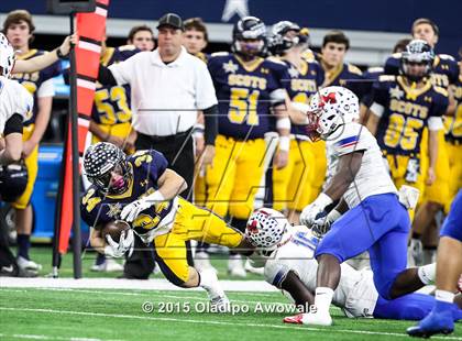 Thumbnail 2 in Midway vs. Highland Park (UIL 6A Region II Area Playoff) photogallery.