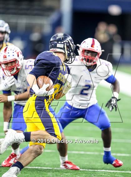 Thumbnail 1 in Midway vs. Highland Park (UIL 6A Region II Area Playoff) photogallery.