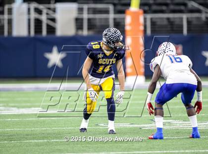 Thumbnail 1 in Midway vs. Highland Park (UIL 6A Region II Area Playoff) photogallery.