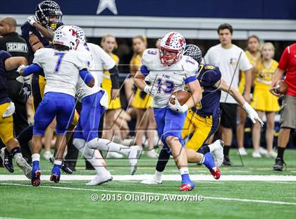 Thumbnail 3 in Midway vs. Highland Park (UIL 6A Region II Area Playoff) photogallery.
