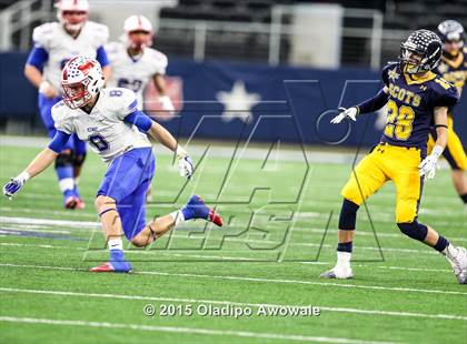 Thumbnail 3 in Midway vs. Highland Park (UIL 6A Region II Area Playoff) photogallery.