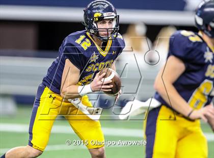 Thumbnail 2 in Midway vs. Highland Park (UIL 6A Region II Area Playoff) photogallery.