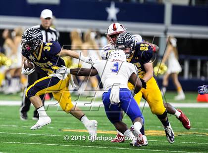 Thumbnail 3 in Midway vs. Highland Park (UIL 6A Region II Area Playoff) photogallery.