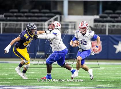 Thumbnail 1 in Midway vs. Highland Park (UIL 6A Region II Area Playoff) photogallery.
