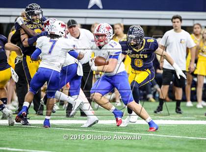 Thumbnail 1 in Midway vs. Highland Park (UIL 6A Region II Area Playoff) photogallery.