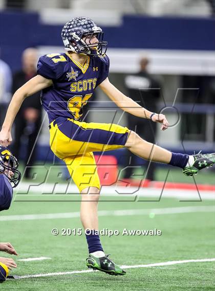 Thumbnail 3 in Midway vs. Highland Park (UIL 6A Region II Area Playoff) photogallery.