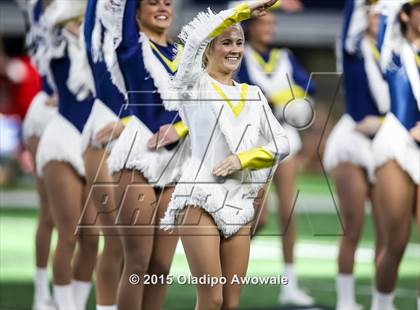 Thumbnail 1 in Midway vs. Highland Park (UIL 6A Region II Area Playoff) photogallery.