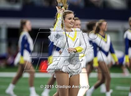 Thumbnail 3 in Midway vs. Highland Park (UIL 6A Region II Area Playoff) photogallery.
