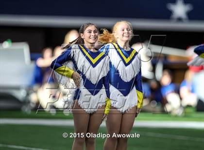 Thumbnail 1 in Midway vs. Highland Park (UIL 6A Region II Area Playoff) photogallery.