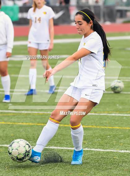 Thumbnail 3 in Sahuarita vs. Gilbert Christian (AIA 3A State Final) photogallery.