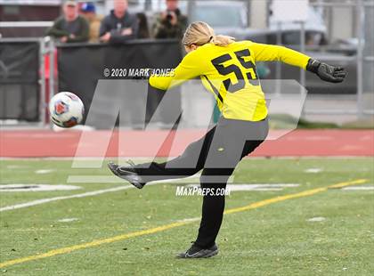 Thumbnail 2 in Sahuarita vs. Gilbert Christian (AIA 3A State Final) photogallery.