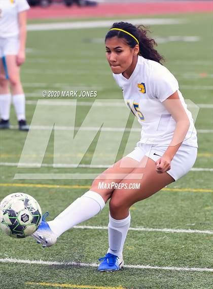 Thumbnail 3 in Sahuarita vs. Gilbert Christian (AIA 3A State Final) photogallery.