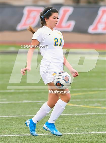 Thumbnail 2 in Sahuarita vs. Gilbert Christian (AIA 3A State Final) photogallery.
