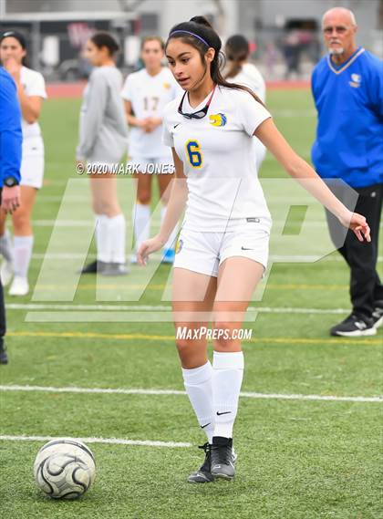 Thumbnail 3 in Sahuarita vs. Gilbert Christian (AIA 3A State Final) photogallery.