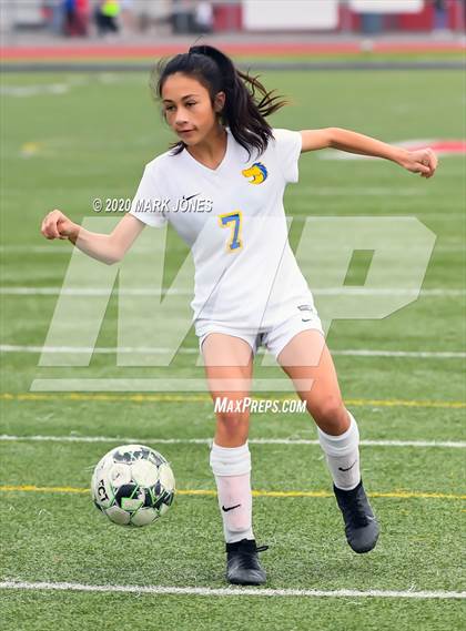 Thumbnail 3 in Sahuarita vs. Gilbert Christian (AIA 3A State Final) photogallery.