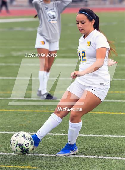 Thumbnail 2 in Sahuarita vs. Gilbert Christian (AIA 3A State Final) photogallery.