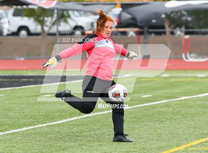 Thumbnail 2 in Sahuarita vs. Gilbert Christian (AIA 3A State Final) photogallery.