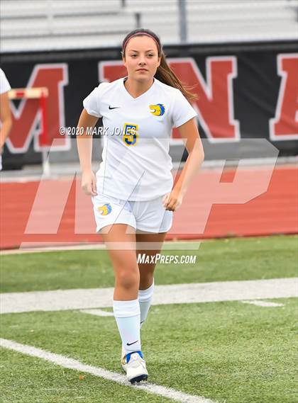 Thumbnail 2 in Sahuarita vs. Gilbert Christian (AIA 3A State Final) photogallery.