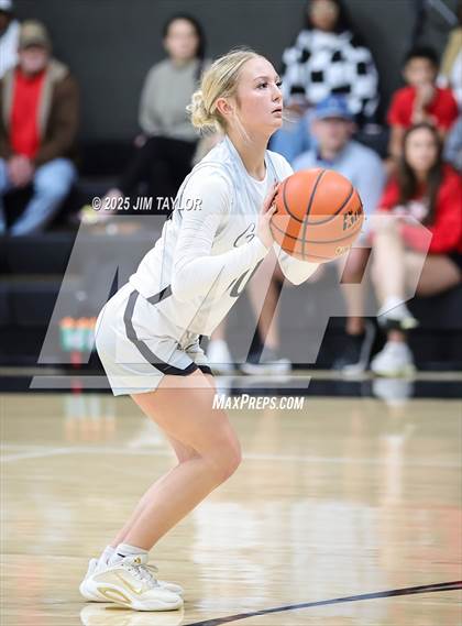 Thumbnail 3 in Mineral Wells @ Graford photogallery.