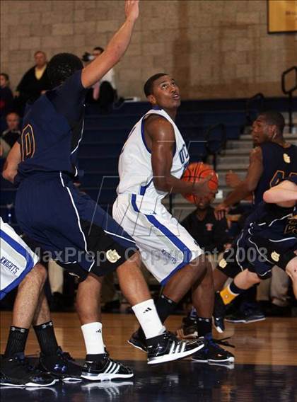 Thumbnail 1 in Campbell Hall vs O'Connell (Mission Prep Christmas Classic)  photogallery.