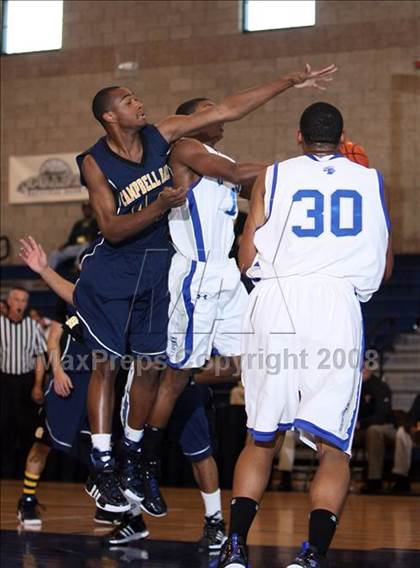 Thumbnail 1 in Campbell Hall vs O'Connell (Mission Prep Christmas Classic)  photogallery.