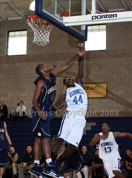 Thumbnail 1 in Campbell Hall vs O'Connell (Mission Prep Christmas Classic)  photogallery.