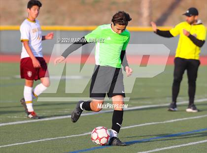 Thumbnail 3 in Royal vs Simi Valley photogallery.