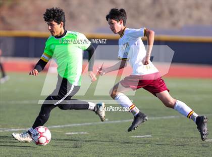 Thumbnail 3 in Royal vs Simi Valley photogallery.