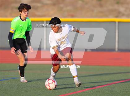 Thumbnail 1 in Royal vs Simi Valley photogallery.