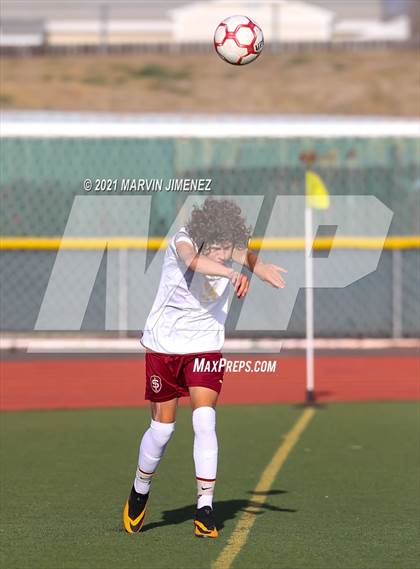 Thumbnail 2 in Royal vs Simi Valley photogallery.