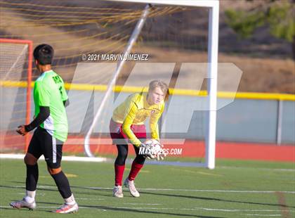 Thumbnail 2 in Royal vs Simi Valley photogallery.