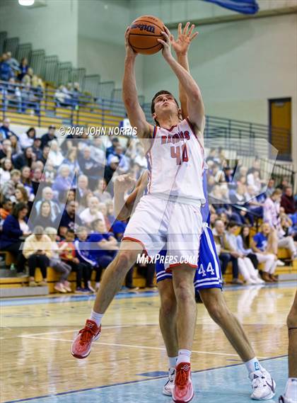 Thumbnail 2 in Wayne Trace @ Woodlan photogallery.