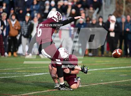Thumbnail 2 in Wilton @ North Haven (CIAC Class MM Semifinal) photogallery.