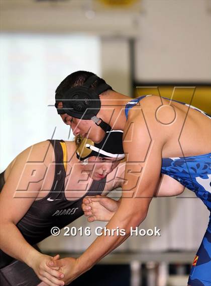 Thumbnail 3 in Flowing Wells Invitational photogallery.