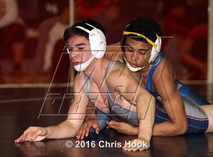 Thumbnail 3 in Flowing Wells Invitational photogallery.