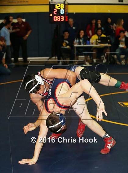 Thumbnail 3 in Flowing Wells Invitational photogallery.