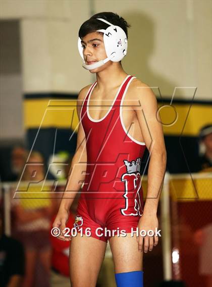 Thumbnail 3 in Flowing Wells Invitational photogallery.