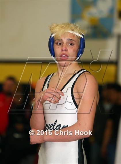 Thumbnail 2 in Flowing Wells Invitational photogallery.
