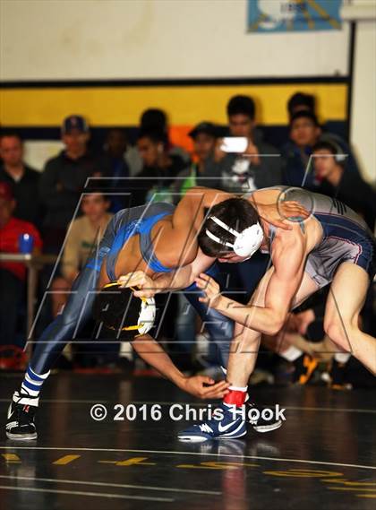 Thumbnail 1 in Flowing Wells Invitational photogallery.