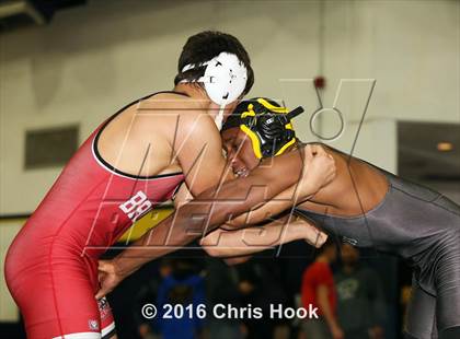 Thumbnail 1 in Flowing Wells Invitational photogallery.
