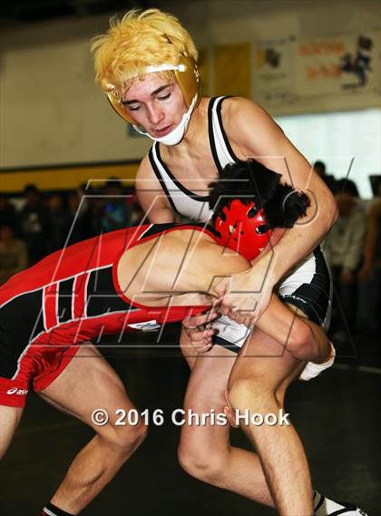 Thumbnail 3 in Flowing Wells Invitational photogallery.