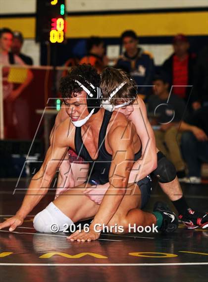Thumbnail 2 in Flowing Wells Invitational photogallery.