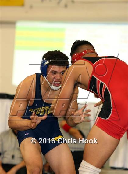 Thumbnail 3 in Flowing Wells Invitational photogallery.