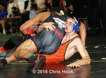 Thumbnail 2 in Flowing Wells Invitational photogallery.
